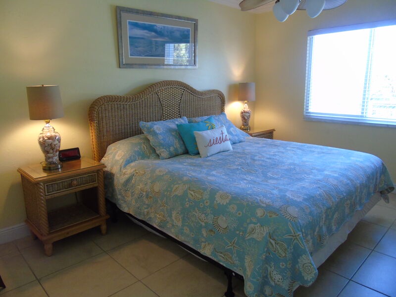 Sunset Royale - 302, Tropical Sands Accommodations