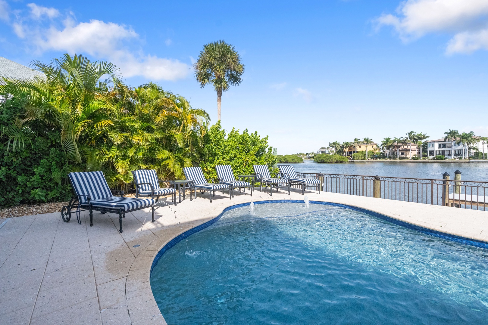 Private Pool and Spa