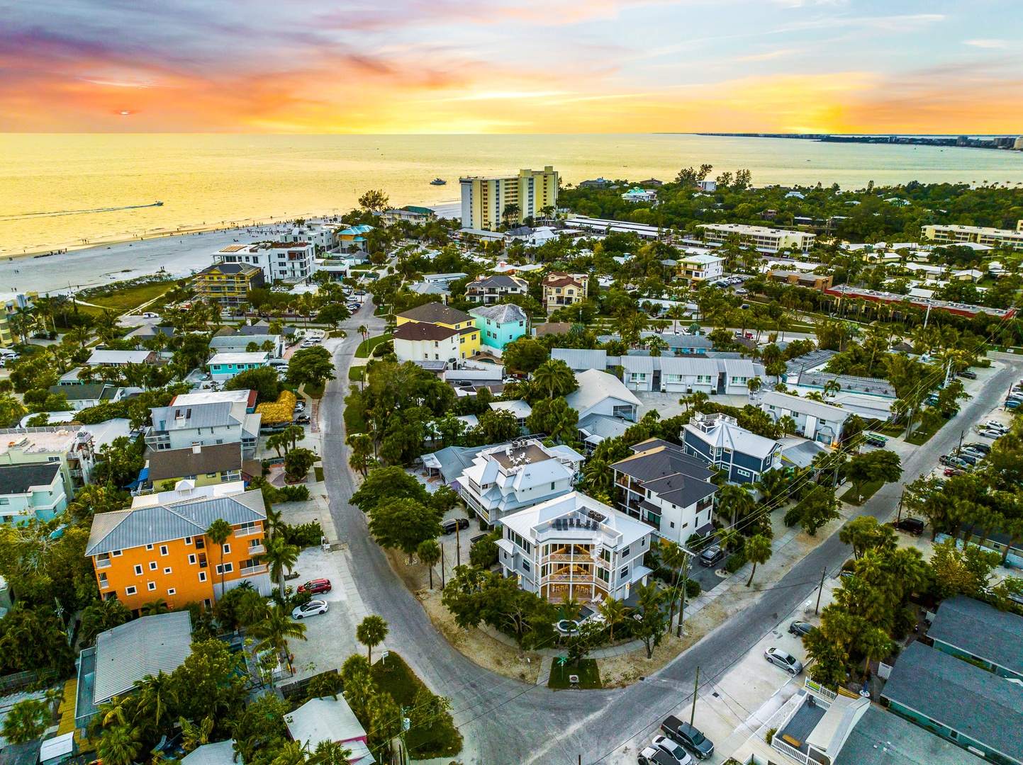 Courtyard Castle - By Siesta Key Luxury Rental Properties