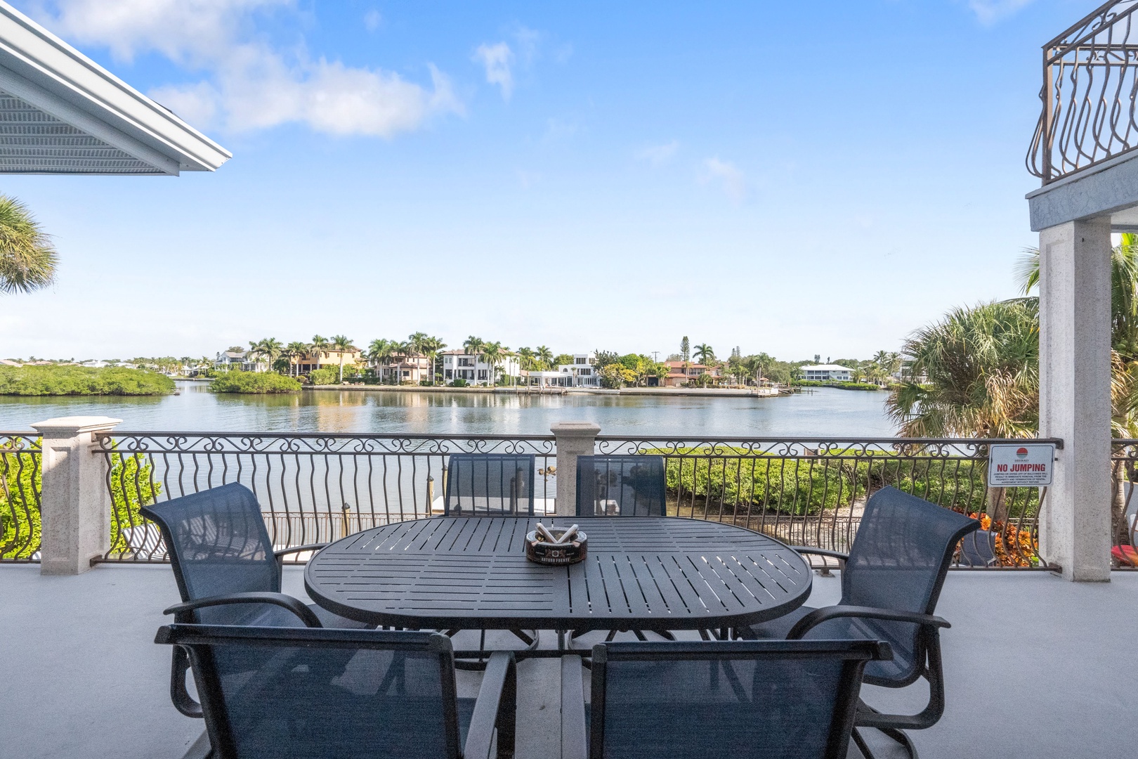 Outdoor Dining Area