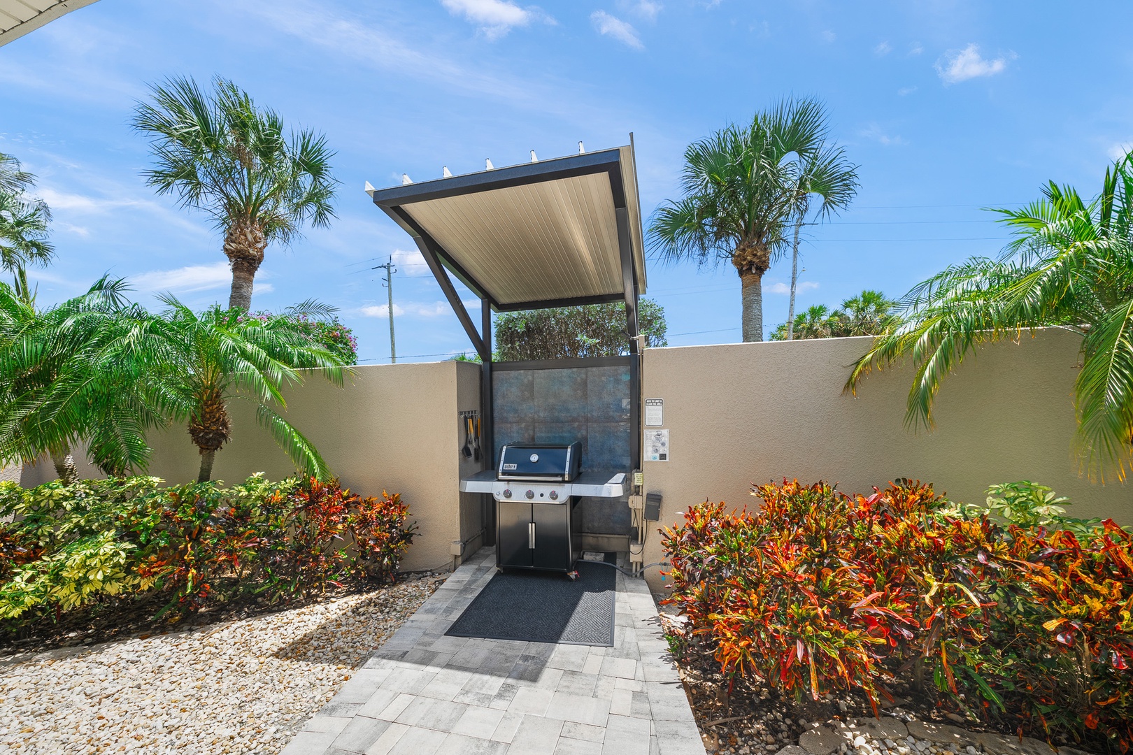 Our House at the Beach, Shared BBQ Area