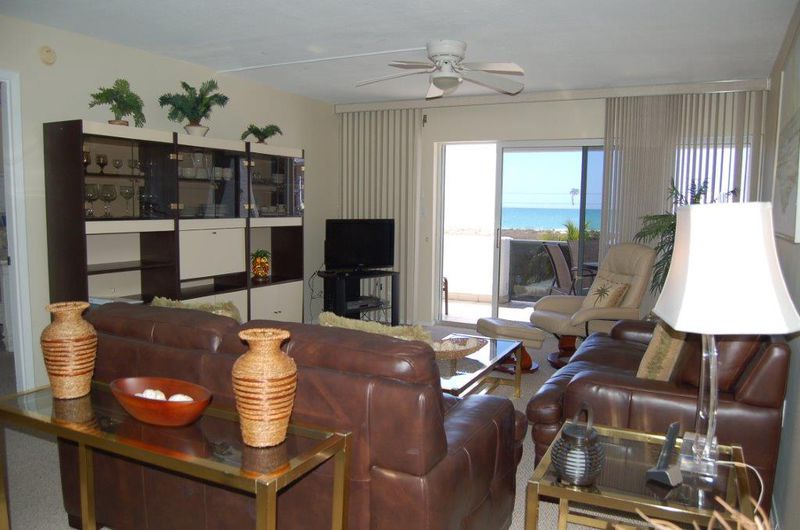 Tivoli By The Sea- Unit 404, Tropical Sands Accommodations