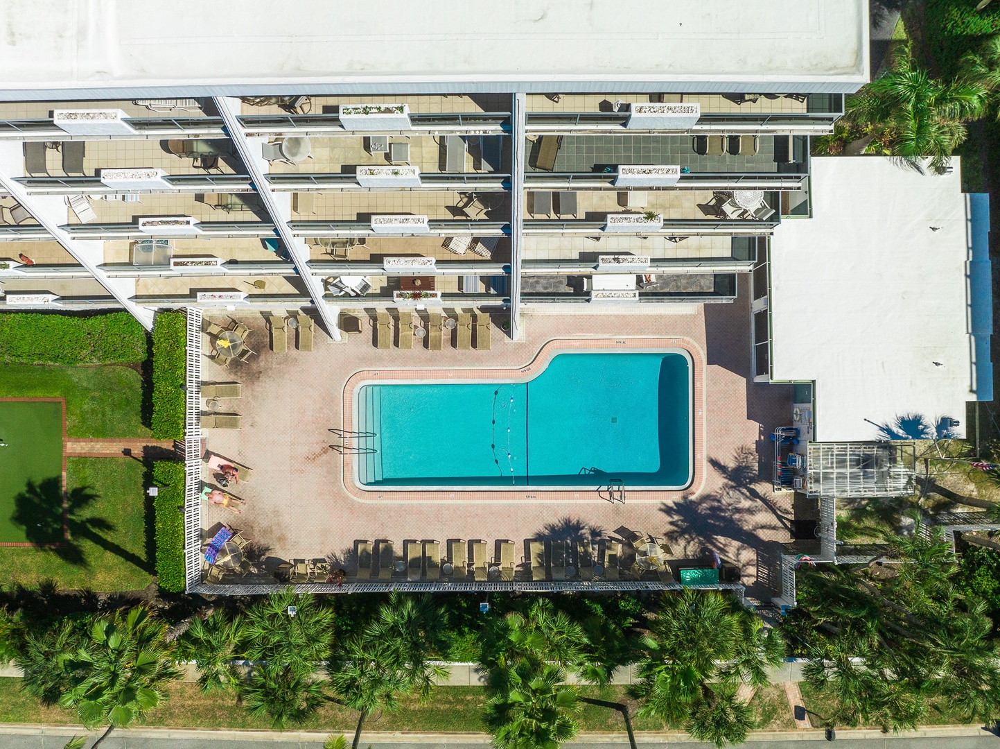 Pool Area, Tivoli By The Sea - Tropical Sands Accommodations