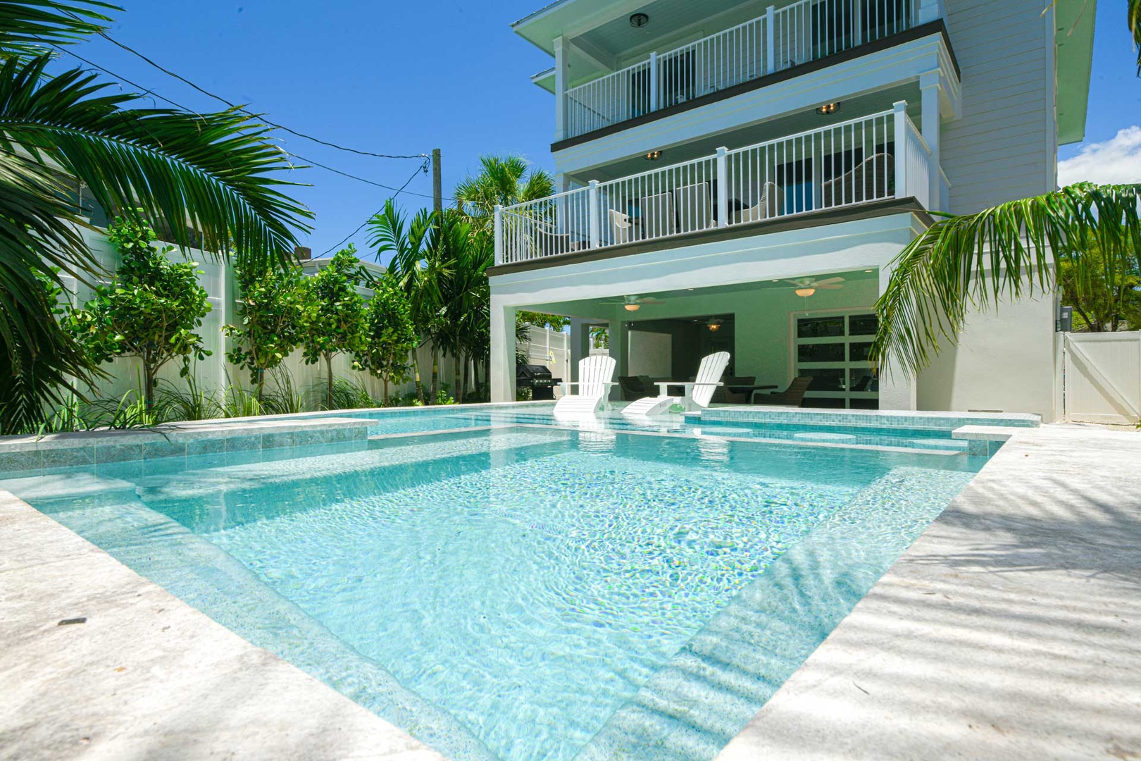 Bar Seating in the Pool!