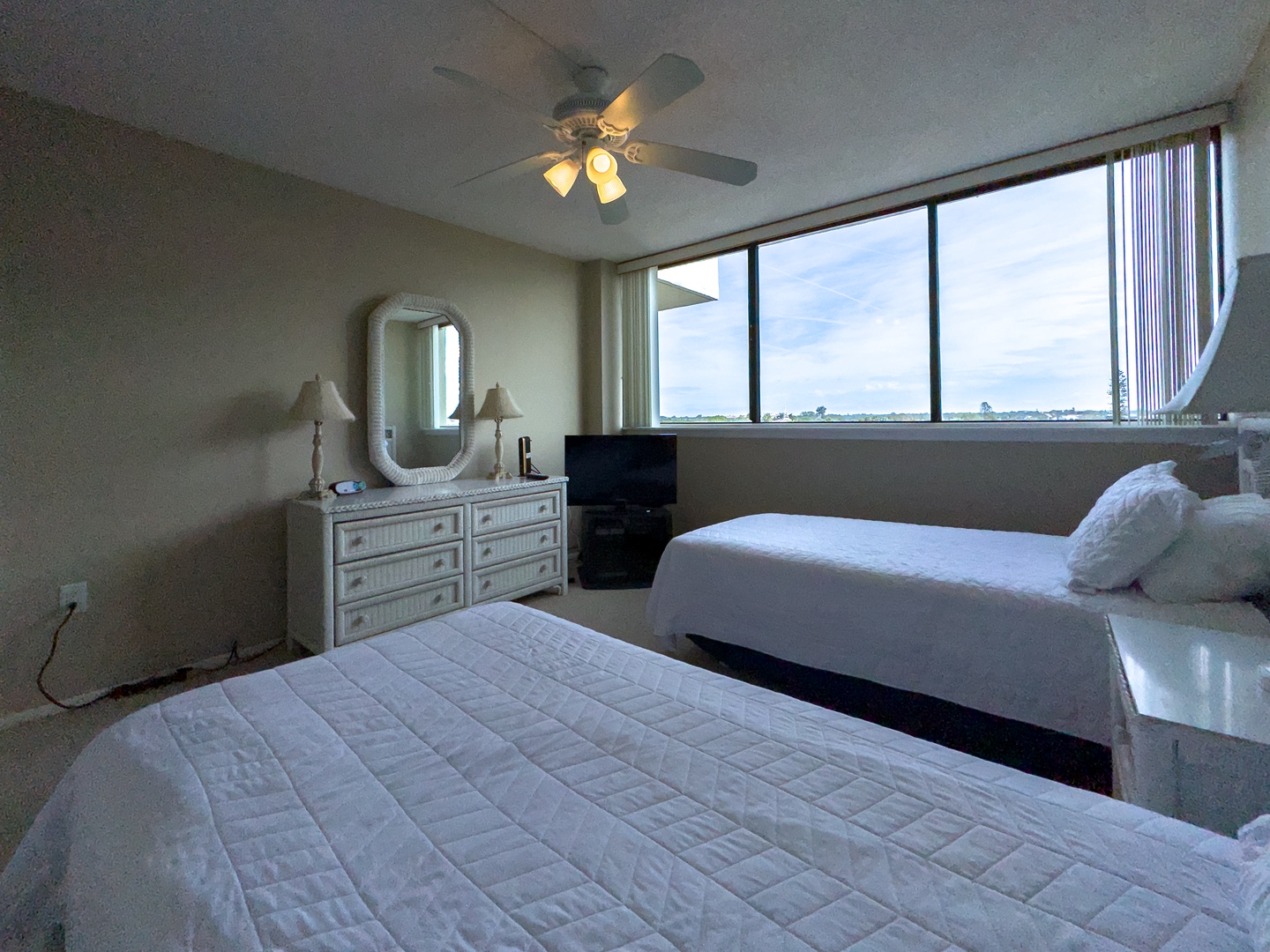 W503-Guest Bedroom