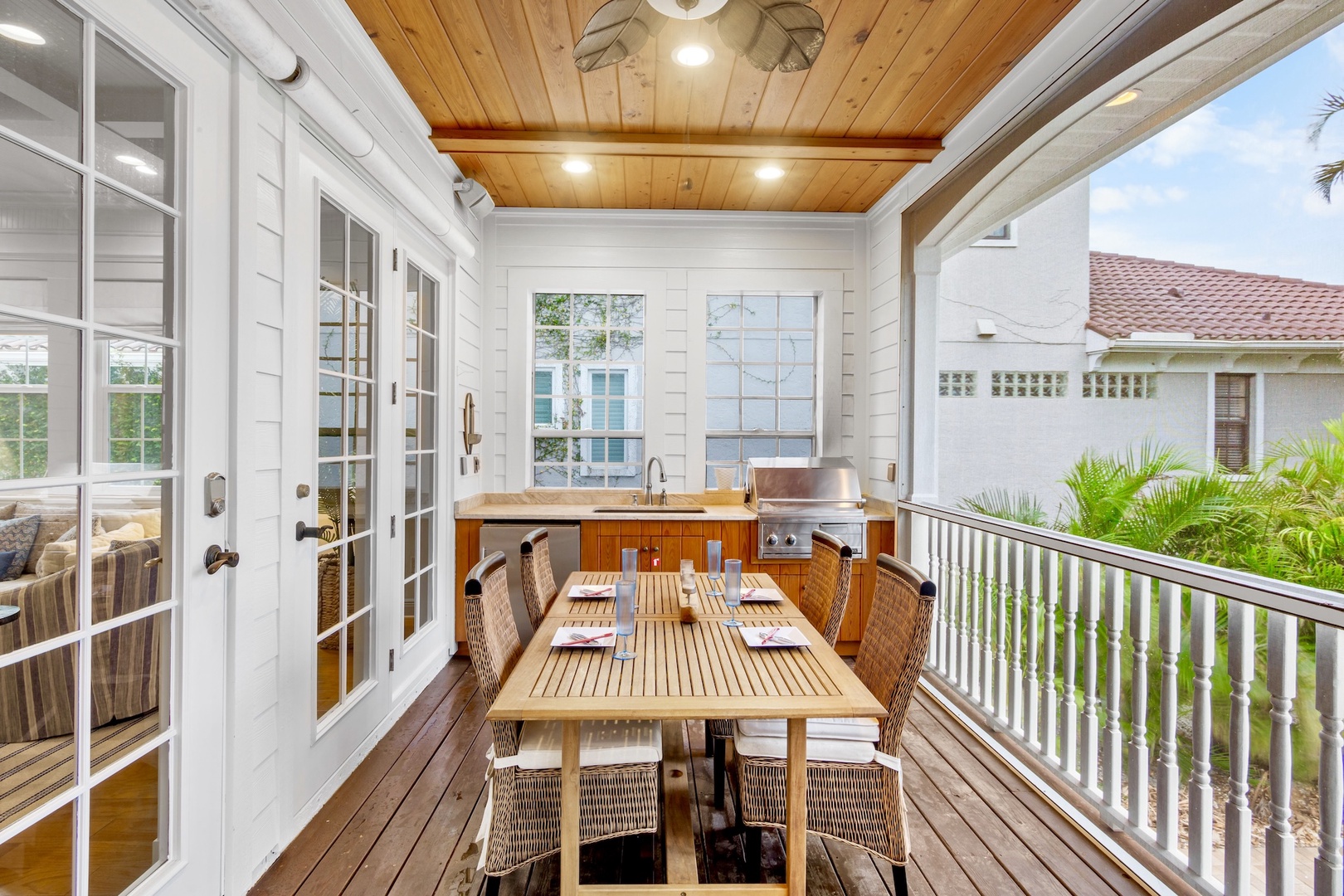 Balcony, Kitchen, Dining