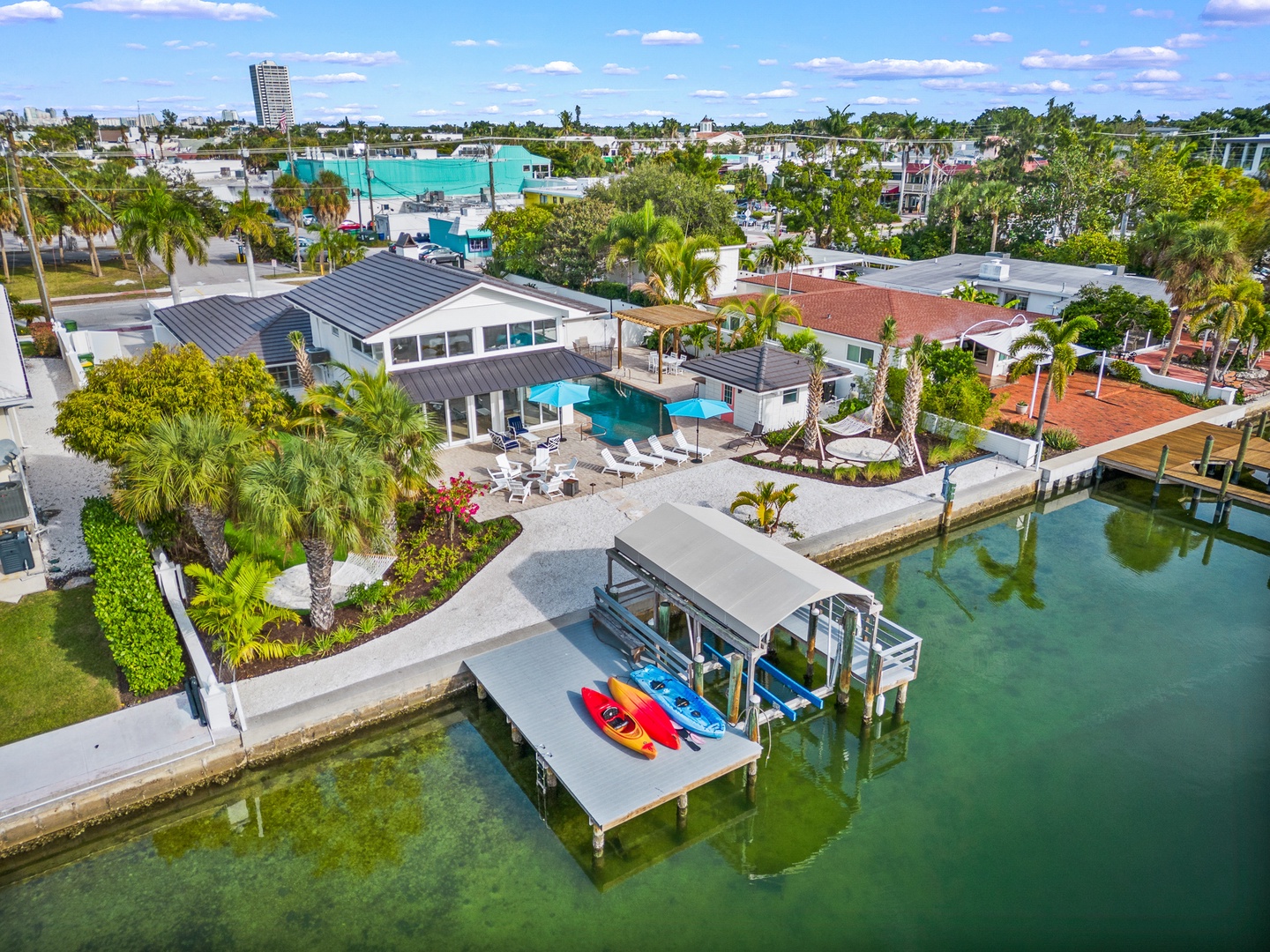 Manatee Cove - By Lido Key Vacations