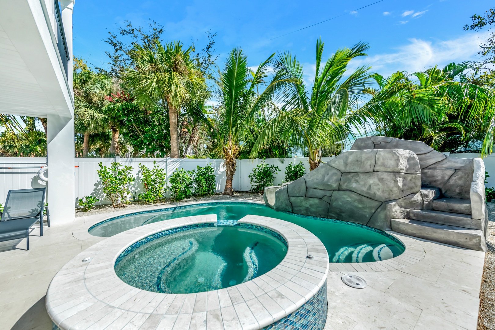 Private Pool, Hot Tub, and Waterslide