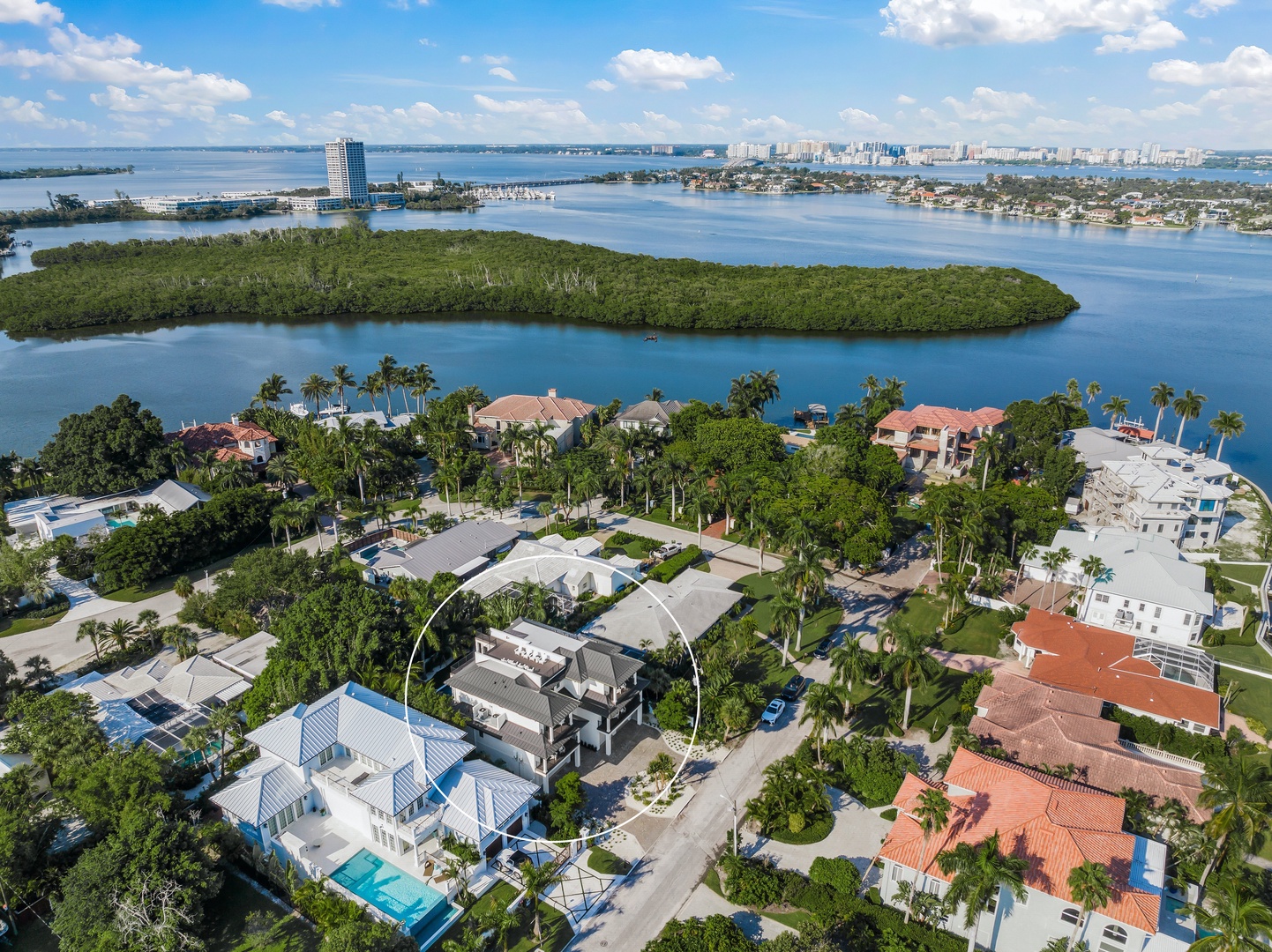 The Sandcastle - Lido Key Vacations