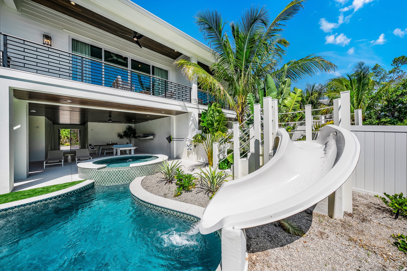 Siesta Serenity by Siesta Key Luxury Rental Properties