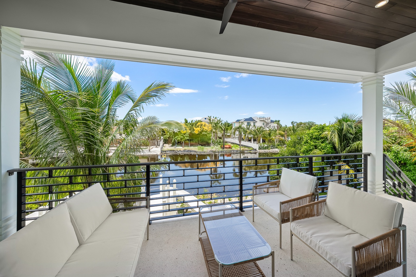 Siesta Serenity by Siesta Key Luxury Rental Properties