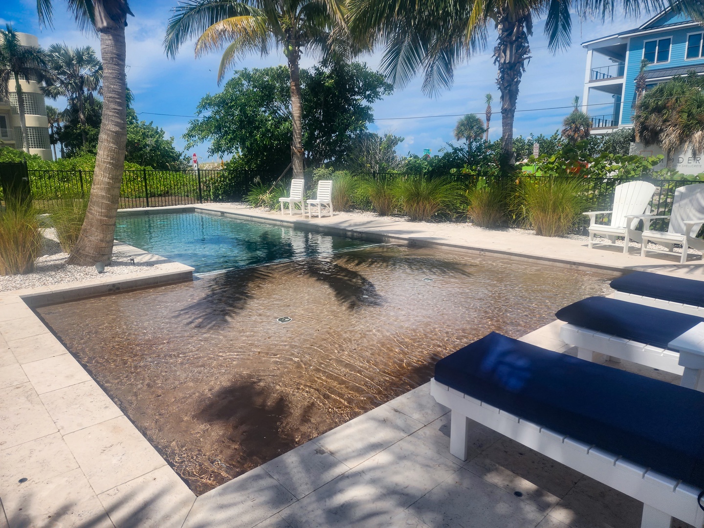 Private Pool with Sun Shelf