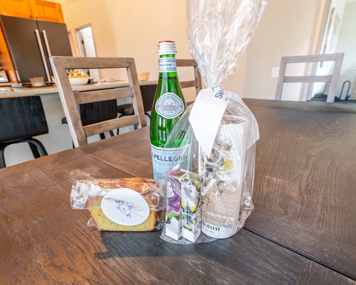 Your hosts welcome you with thoughtful refreshments on your dining table - sparkling water and treats to start your stay perfectly.