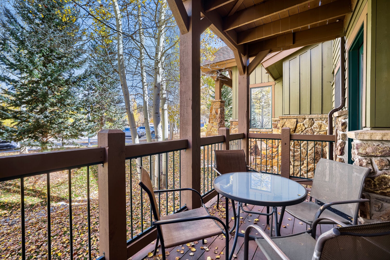 34 Highfield Trail Unit 210 - Web Quality - 019 - 19 Balcony