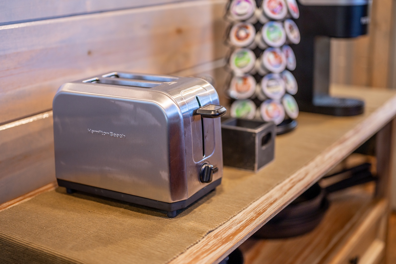 Start your mornings right with fresh toast and your favorite coffee blend from the convenient K-cup selection.