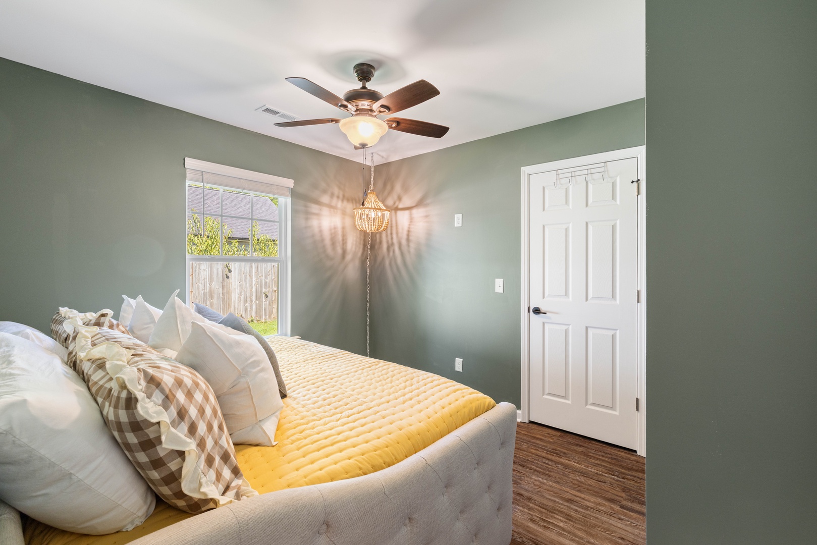 Double Bed in Second Bedroom