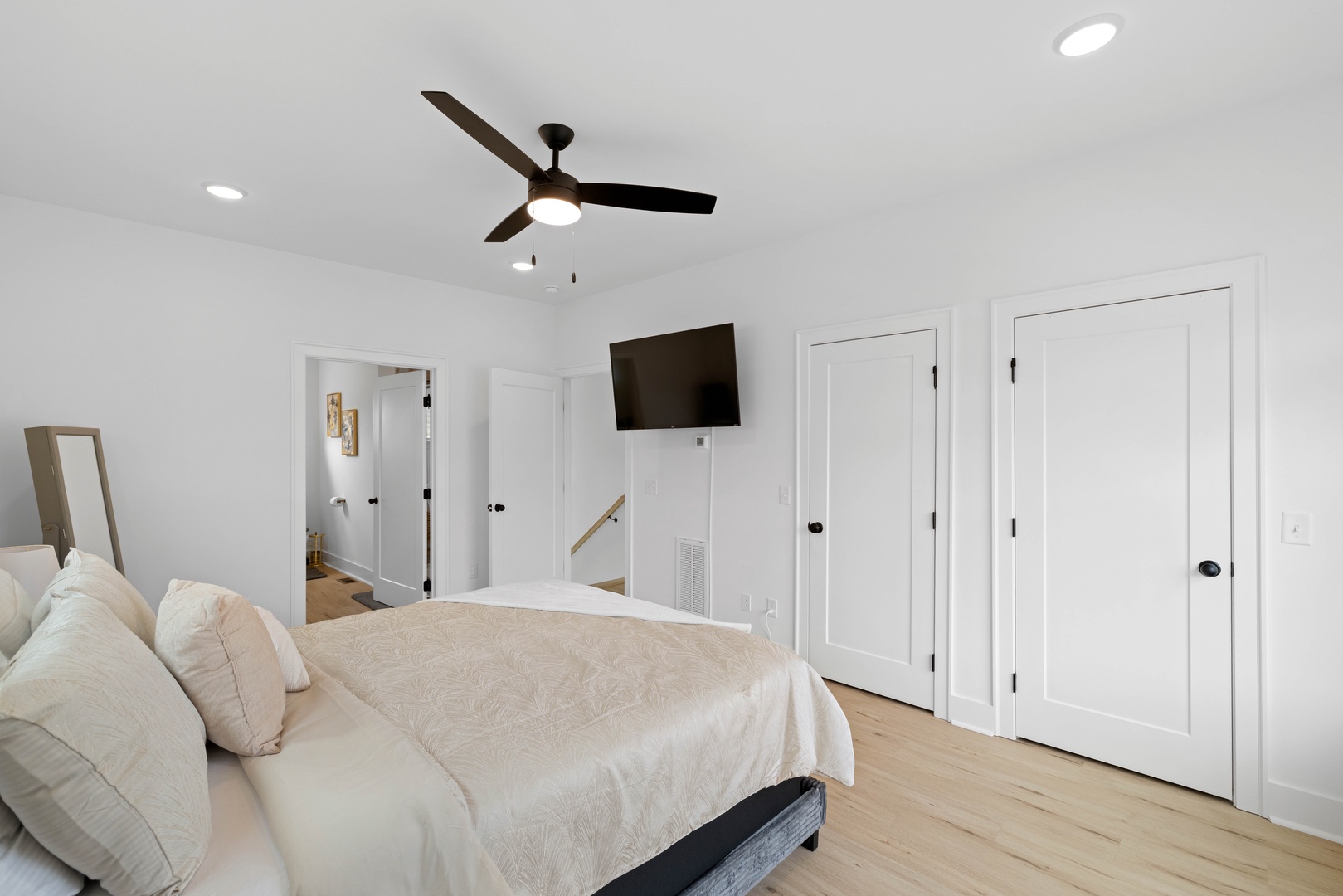 Relax in bed and enjoy your favorite shows and movies on the in-room TV