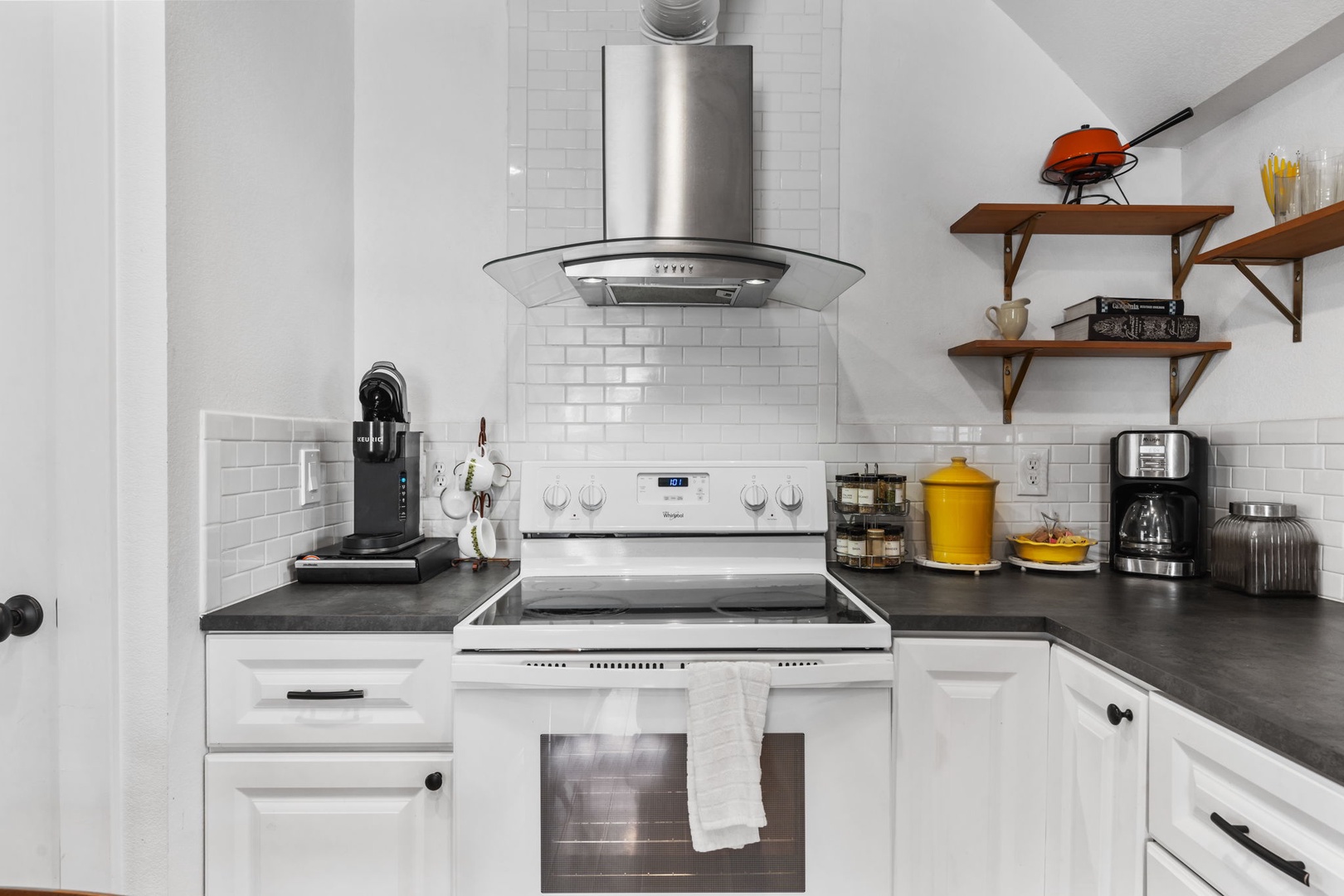 Your fully equipped kitchen features modern appliances and thoughtful touches, perfect for preparing meals during your stay.