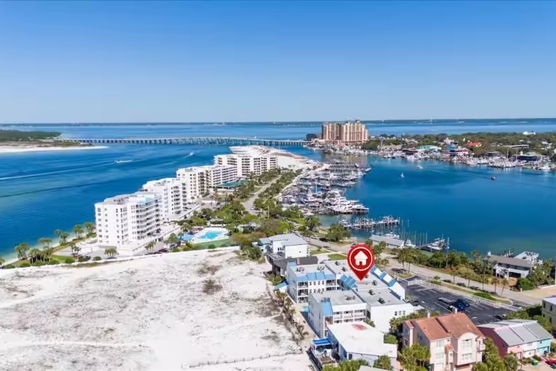 Prime location near Destin Harbor—your stay is perfectly positioned for easy access to beaches, dining, and waterfront fun.