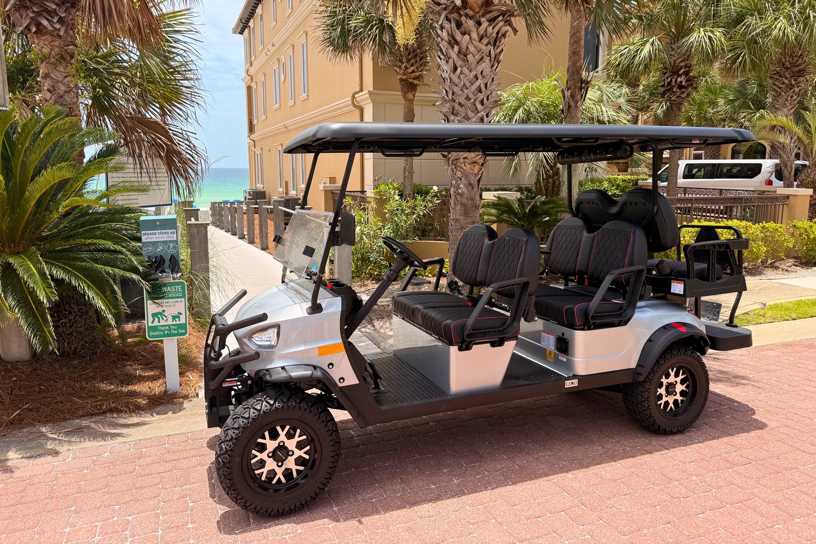 Your stay includes a complimentary 6-passenger golf cart—perfect for the beach, shopping, and dining nearby.