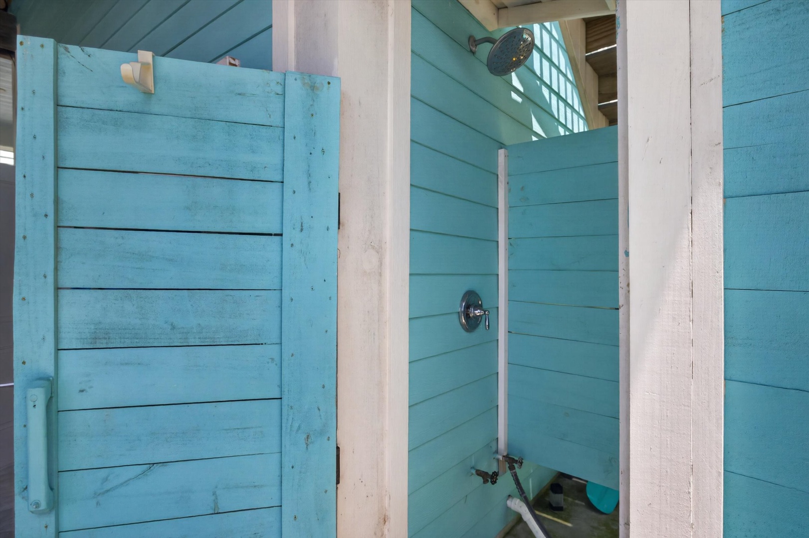 Private outdoor shower
