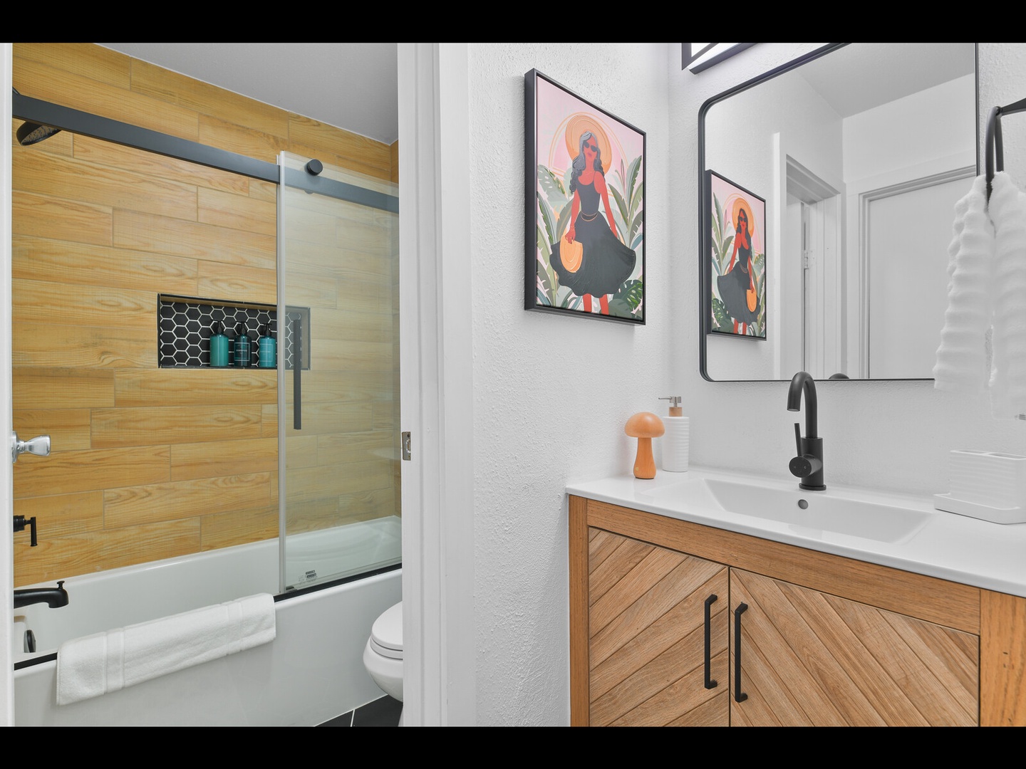 Stylish bathroom retreat with modern touches