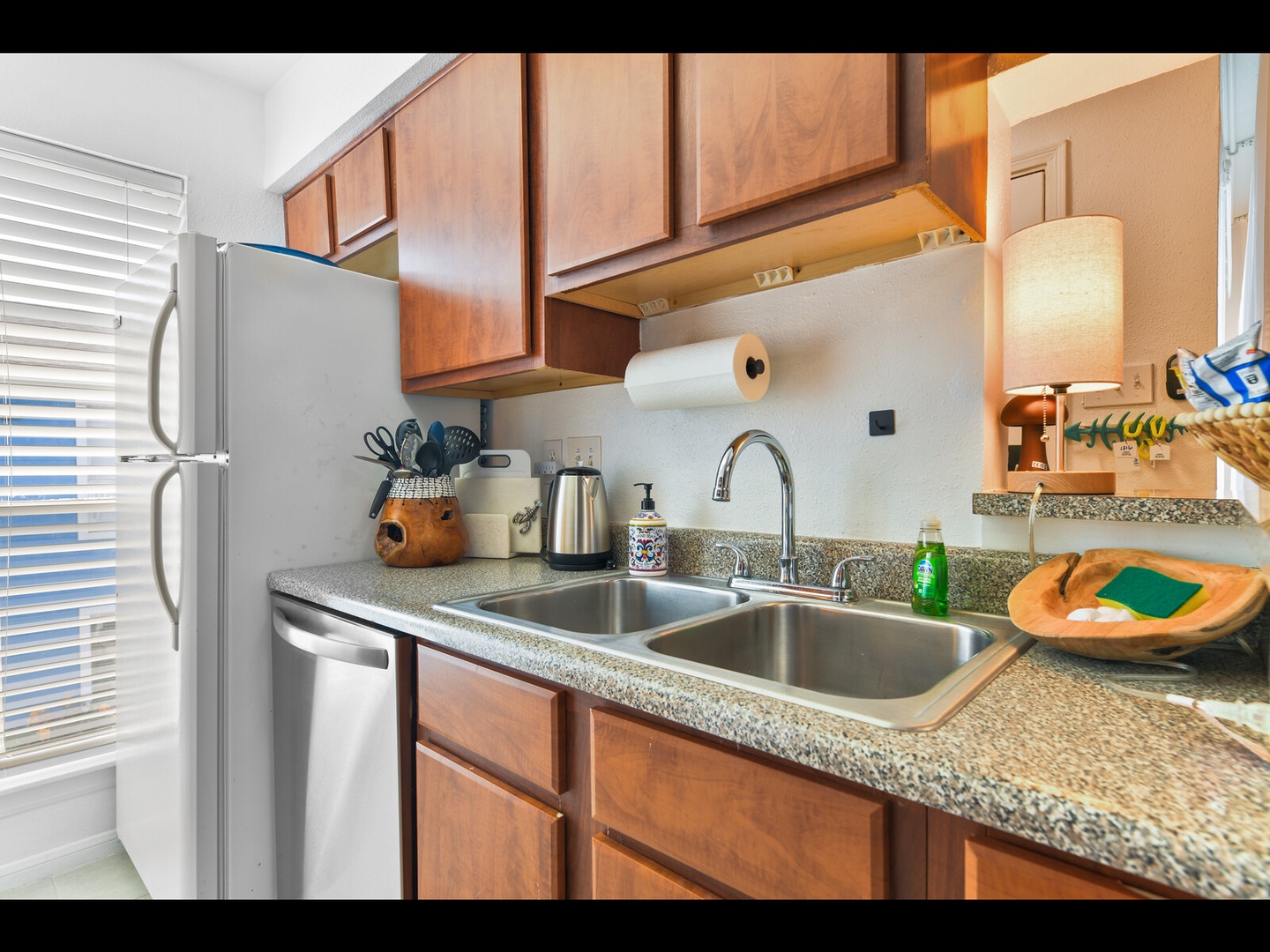 Fully equipped kitchen with cozy wood accents