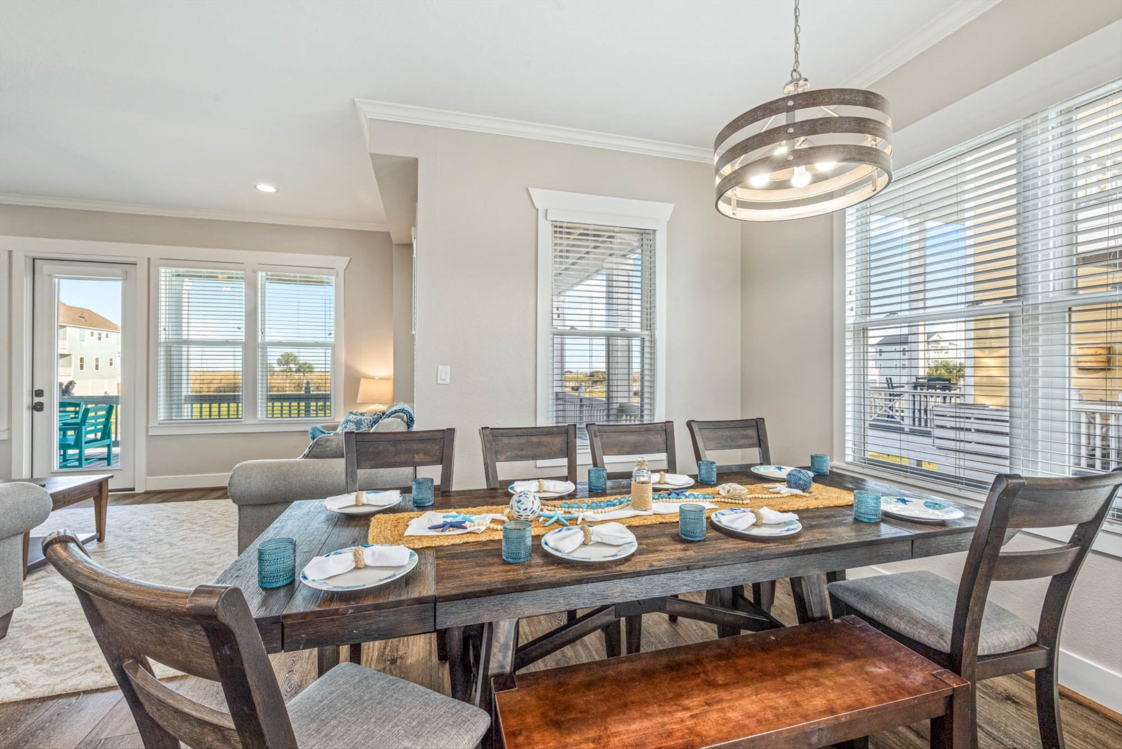 Dining table perfect for big family meals and chats.