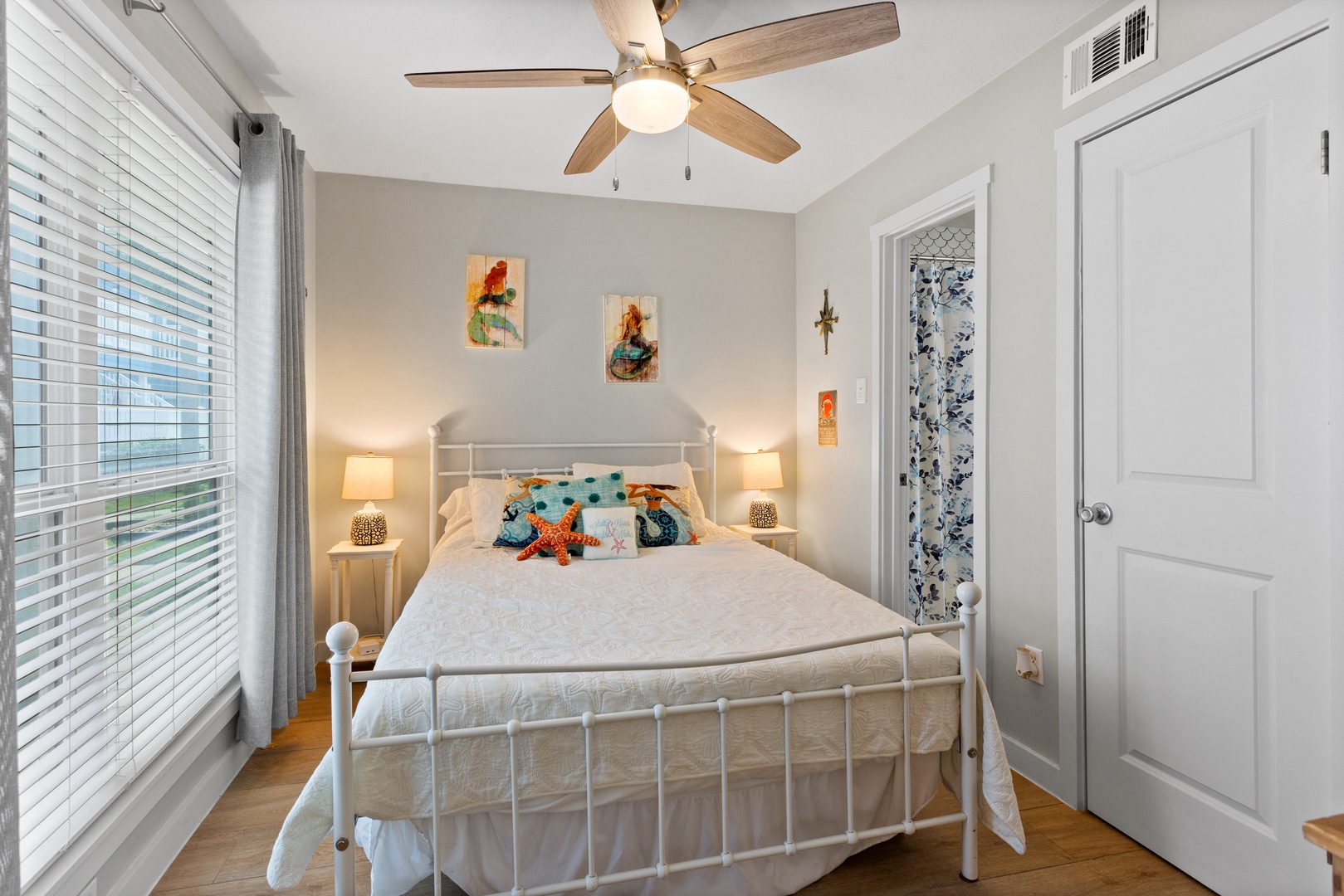 Seaside sanctuary with crisp linens & charm