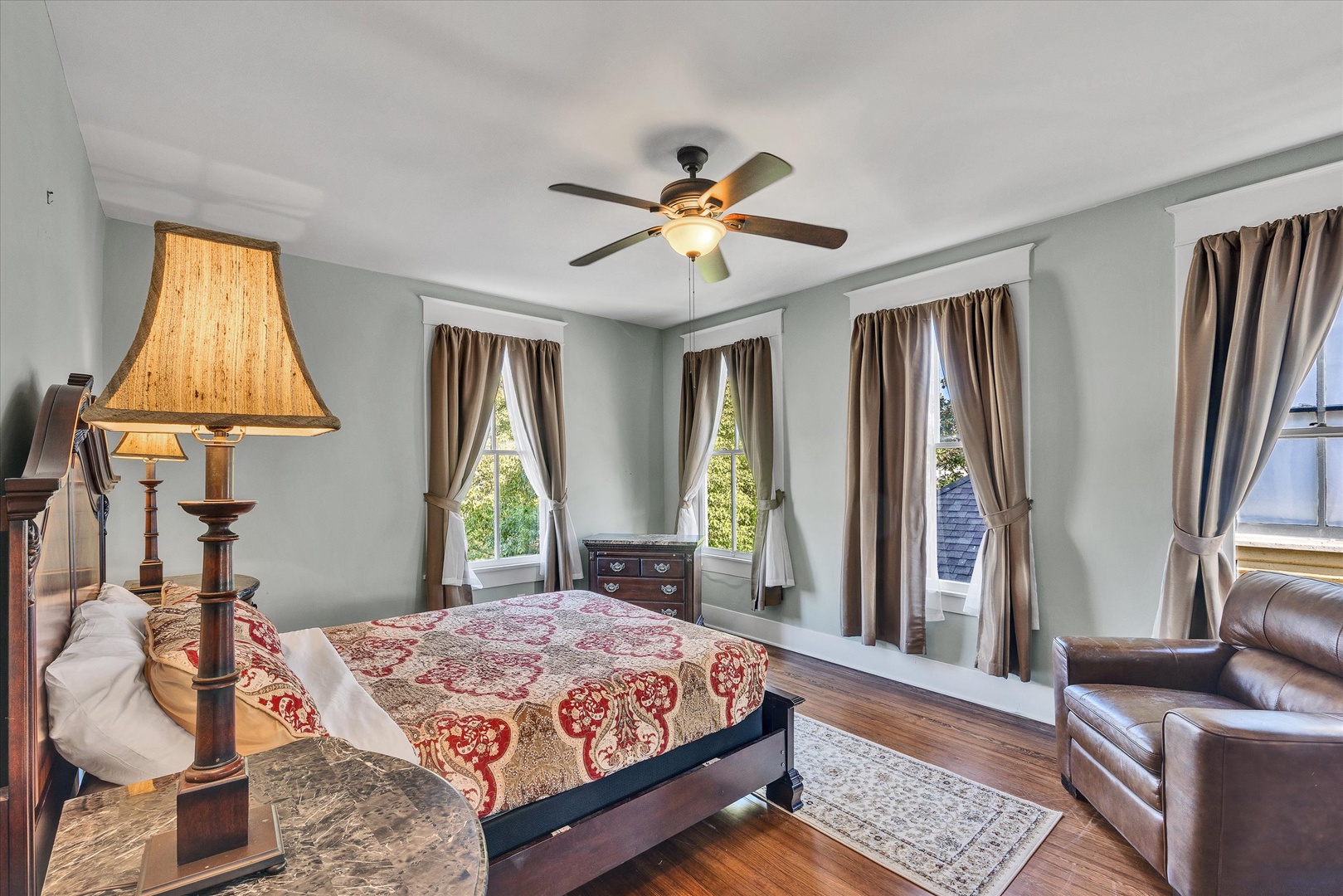 4th bedroom upstairs