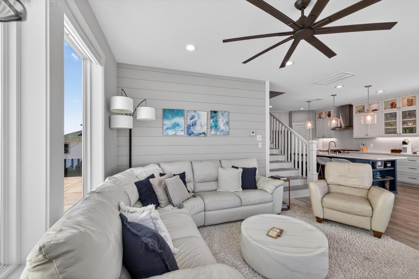 Bright open living area with coastal breezes and comfort.