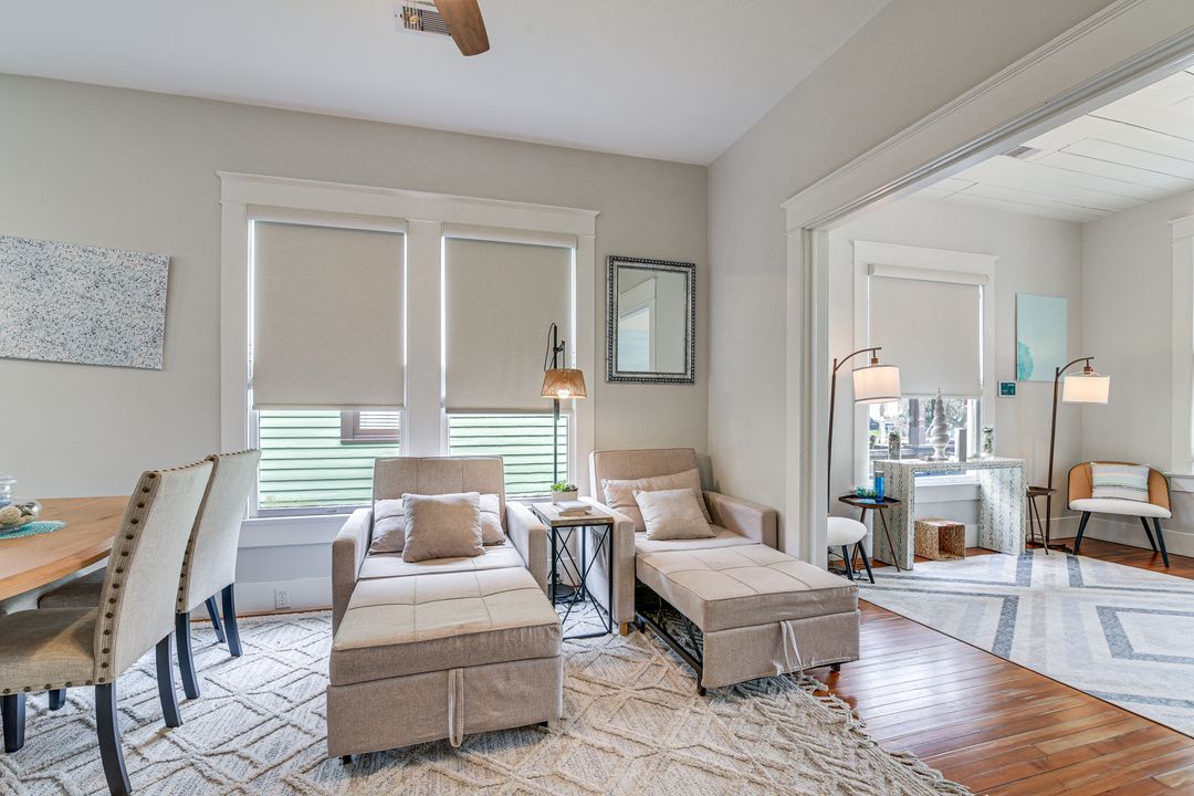 2 twin pull-out chairs offers comfort and restful sleep.