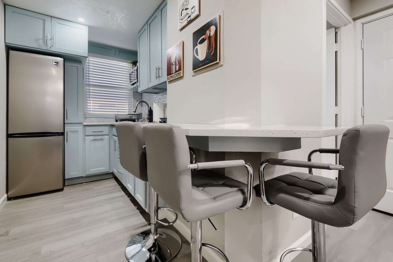 Breakfast bar seating with modern bar stools
