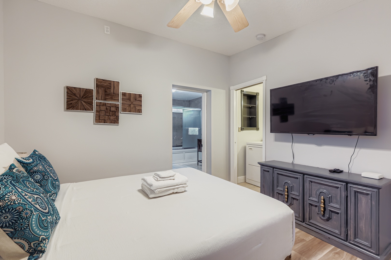 Serene bedroom, restful Florida escape.