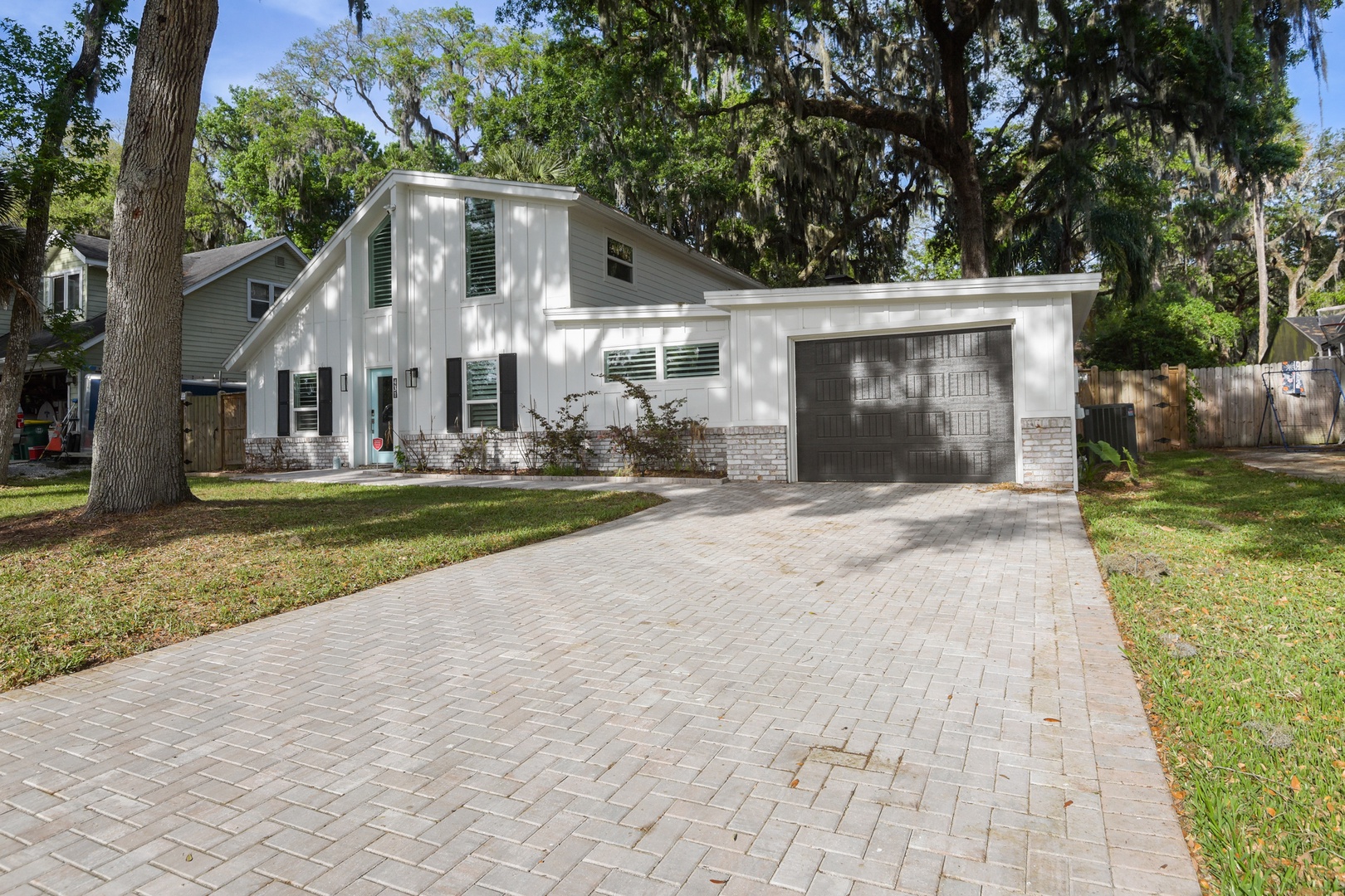 convenient parking and charming neighborhood setting.