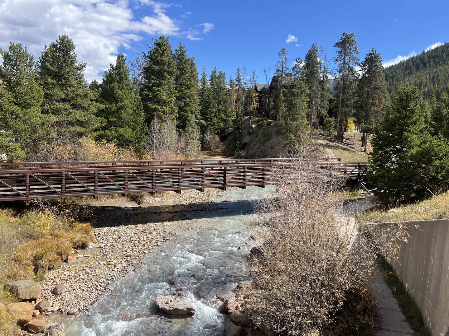 onvenient trails right out of The Seasons connect to the beautiful Keystone rec path!