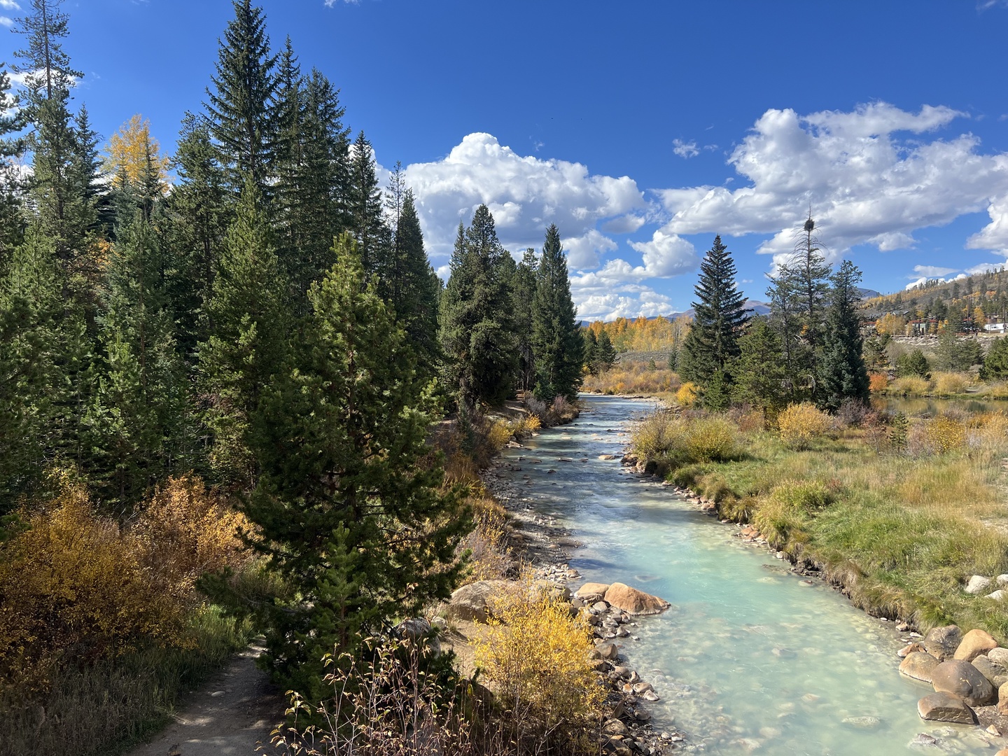 Convenient trails right out of The Seasons connect to the beautiful Keystone rec path!