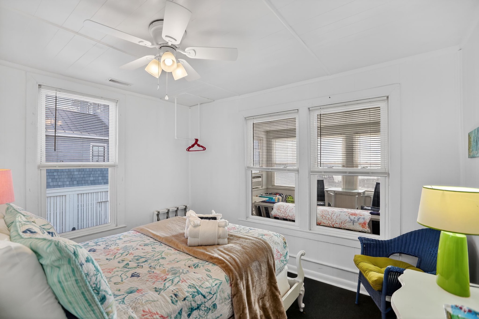 Bedroom 3 - Queen Bed