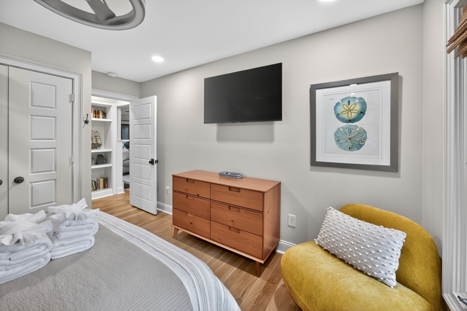 Bedroom 3 - Queen Bed & Loft Twin