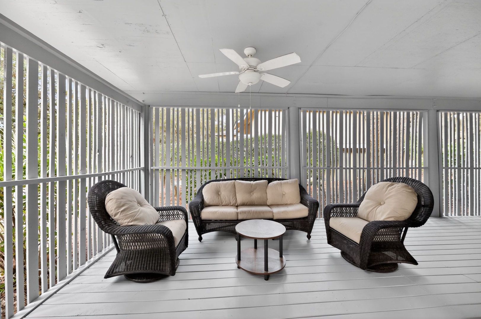 Exterior - Covered Seating Area