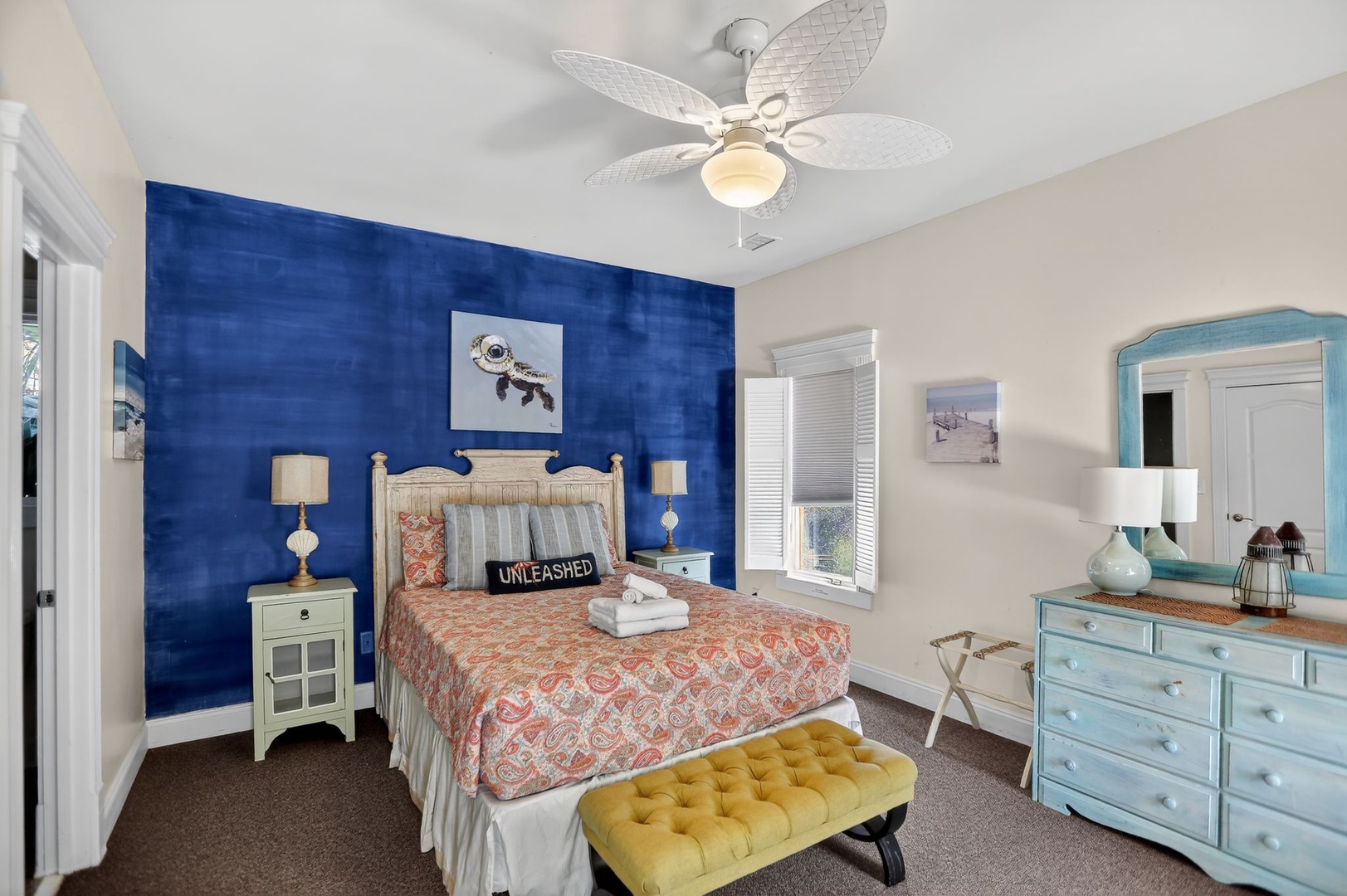 Bedroom 4 - Queen Bed- Jack and Jill Bath