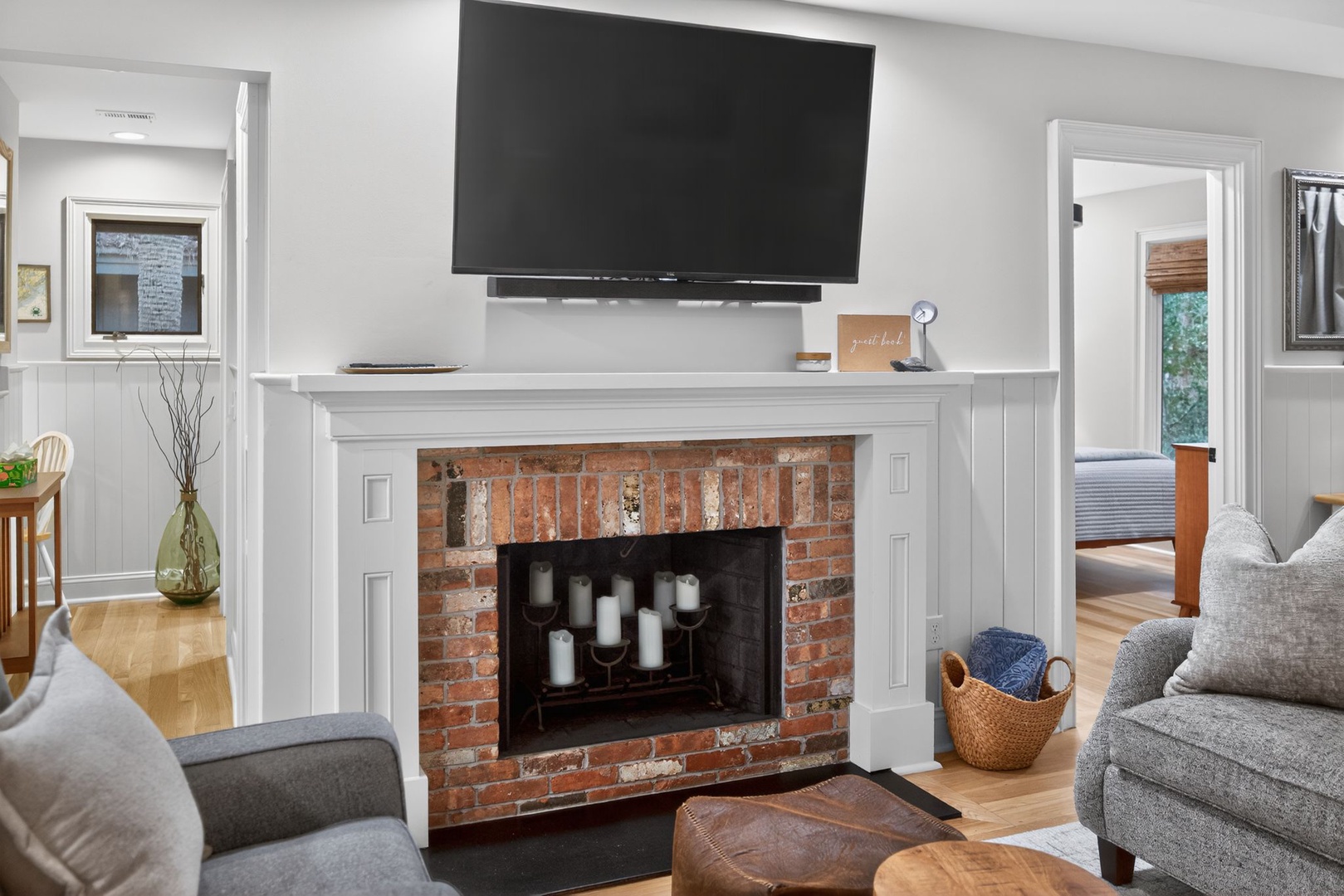 Smart TV - Fireplace Not for Use