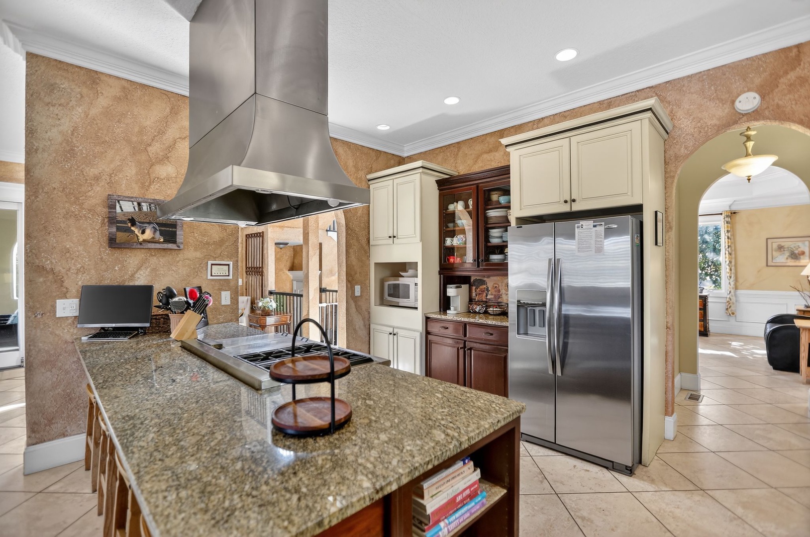 Kitchen - Fully Stocked Kitchen