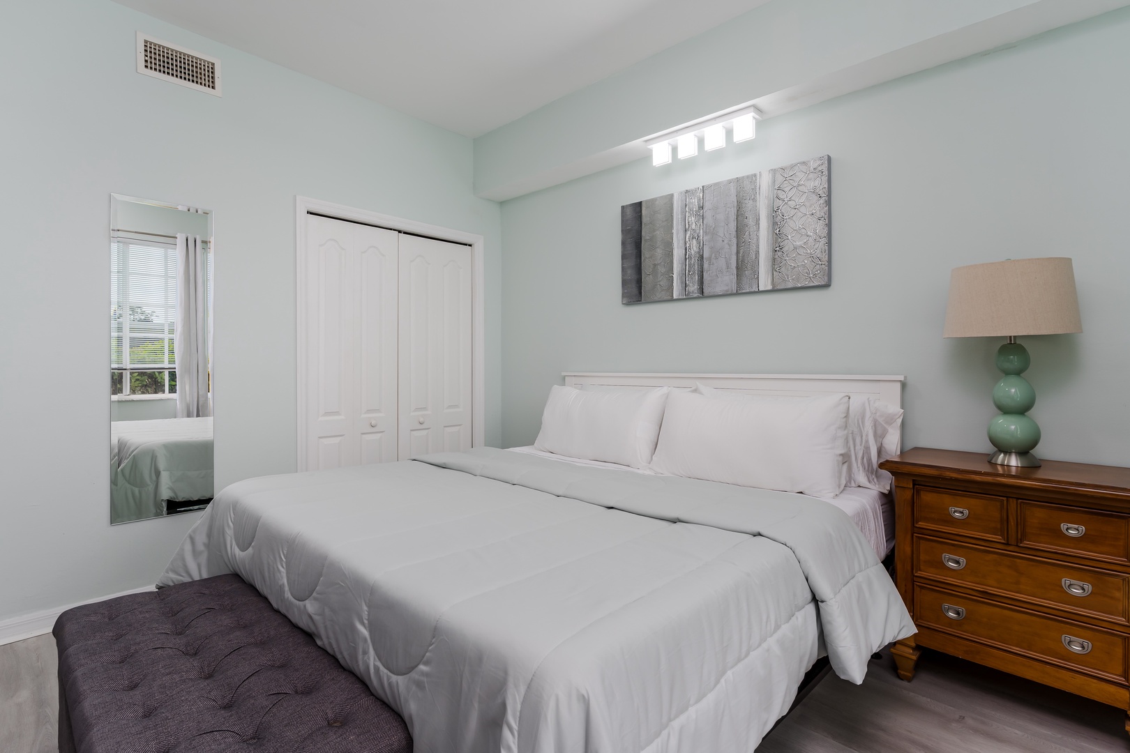 Slip into crisp white linens and let the peaceful coastal palette lull you into a restful night. Wake refreshed in this calm retreat, complete with ample closet space and soothing touches.
