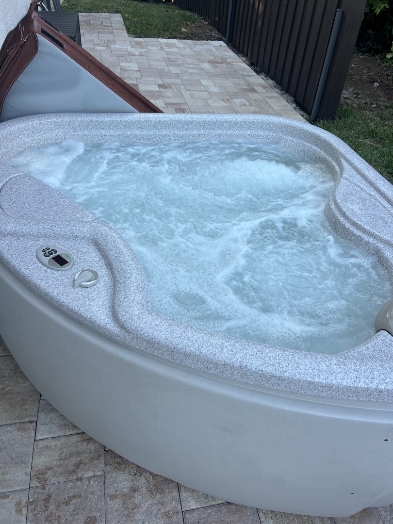 Slip into your private hot tub and let the bubbling jets melt away your stress while you soak in pure relaxation.