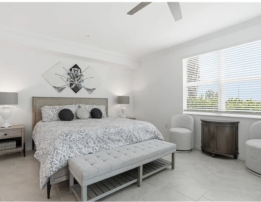 King bedroom 1