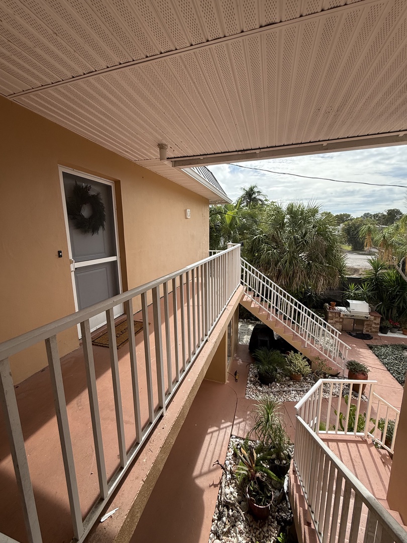 Step onto your private balcony and take in the warm tropical surroundings, with palm trees and peaceful courtyards creating your perfect escape.