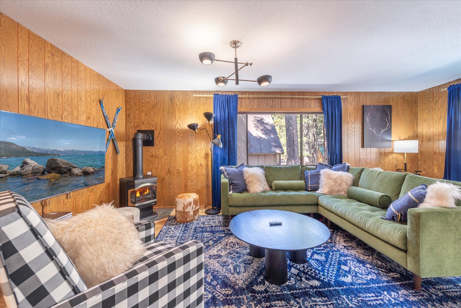 Enjoy relaxing in this stylish mountain chic living room.