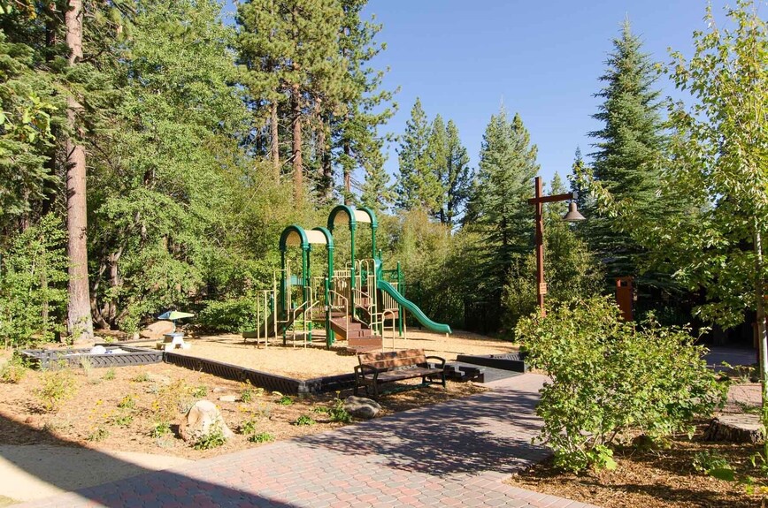 The property offers convenient access to a nearby playground at the NPOA rec center.
