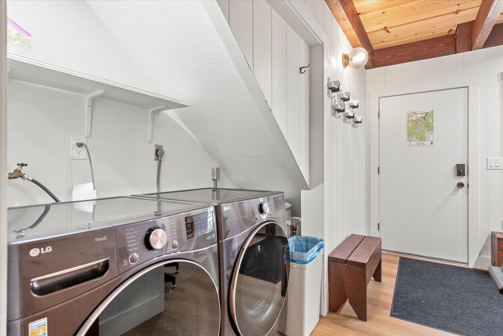 Your in-unit washer and dryer makes travel a breeze.